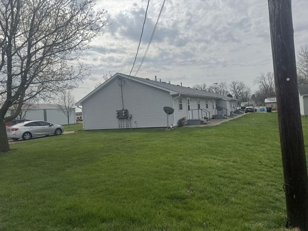 611 E 7th Street, Gibson City, IL 60936