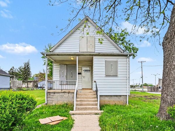 15 W Mceldowney Street , Chicago Heights, IL 60411