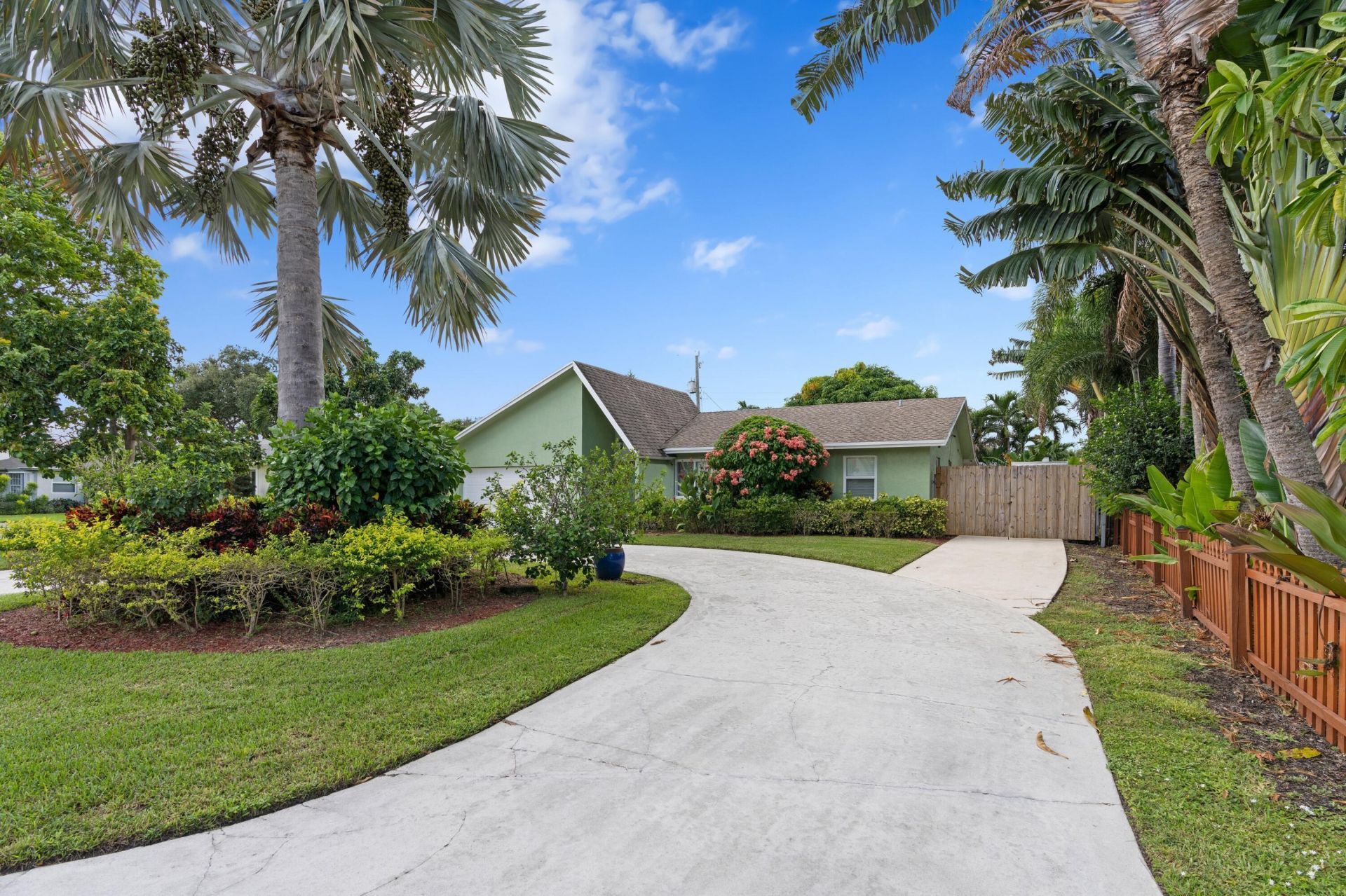 2996 Cardinal Drive, Delray Beach, FL 33444 Photo