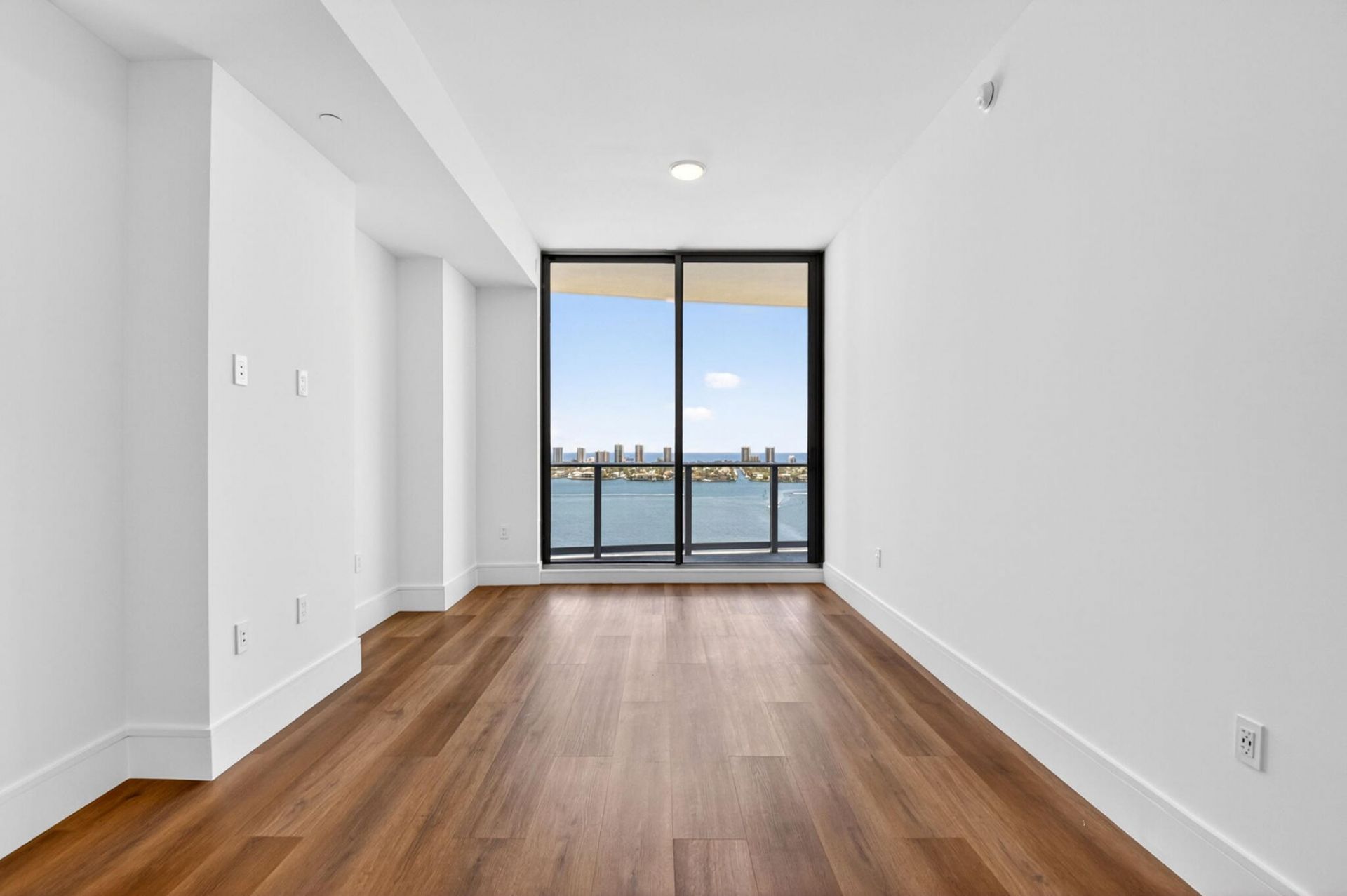 220 Lake Shore Drive, Unit 1808, West Palm Beach, FL 33403 Photo