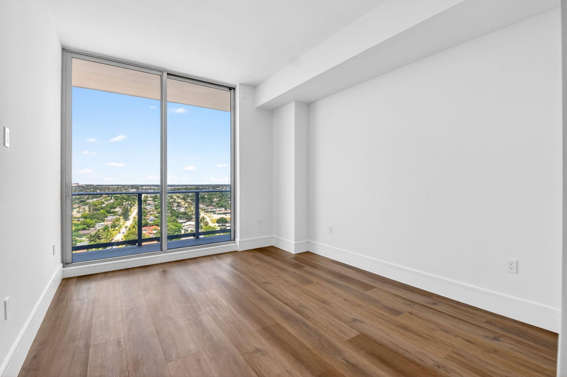 220 Lake Shore Drive, Unit 1808, West Palm Beach, FL 33403 Photo