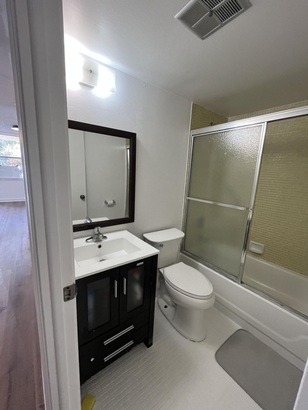 9141 Sunrise Lakes Boulevard, Unit 115, Sunrise, FL 33322 Photo