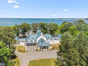 3315 WINDMILL POINT ROAD , WHITE STONE, VA 22578