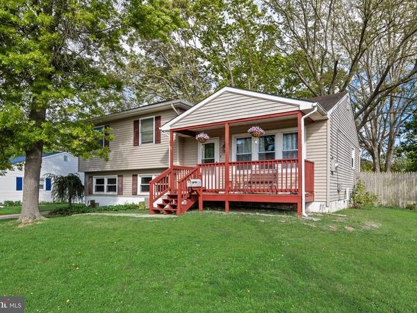 109 N AMBLER ROAD, SOMERS POINT, NJ 08244
