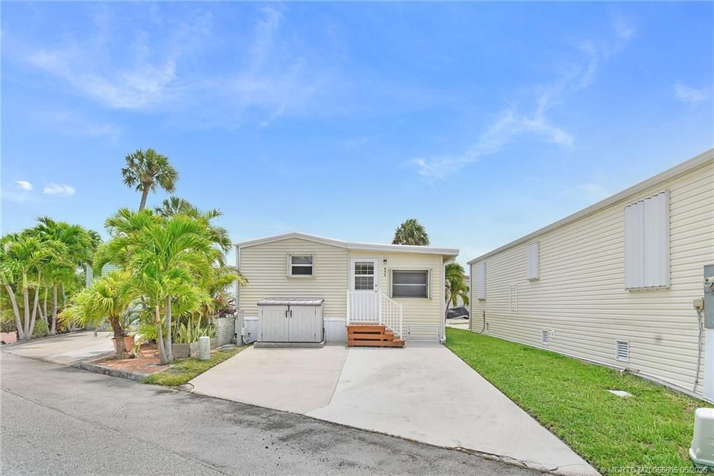 10701 S Ocean Drive, Unit 852, Jensen Beach, FL 34957 Photo
