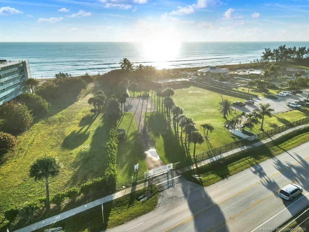 10701 S Ocean Drive, Unit 852, Jensen Beach, FL 34957 Photo