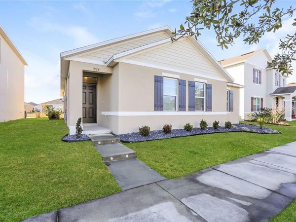 1924 RED CANYON DRIVE , KISSIMMEE, FL 34744