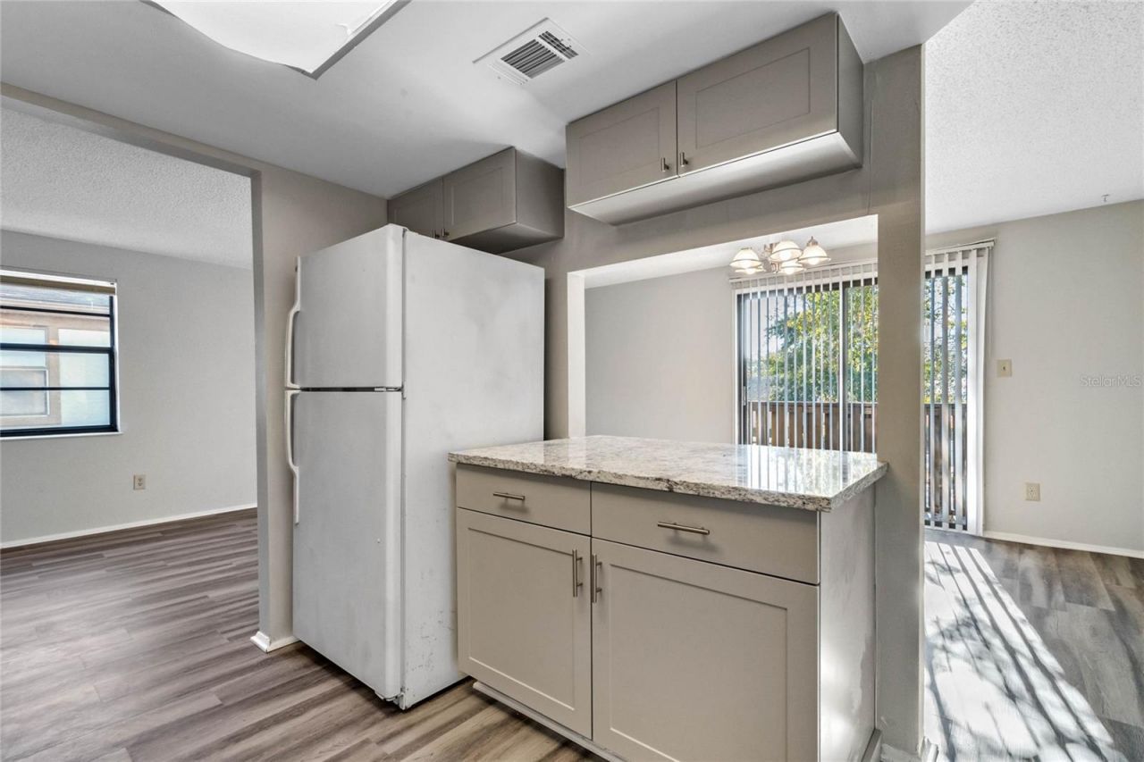 4907 Lake Ridge Road , Unit H, Orlando, FL 32808 Photo