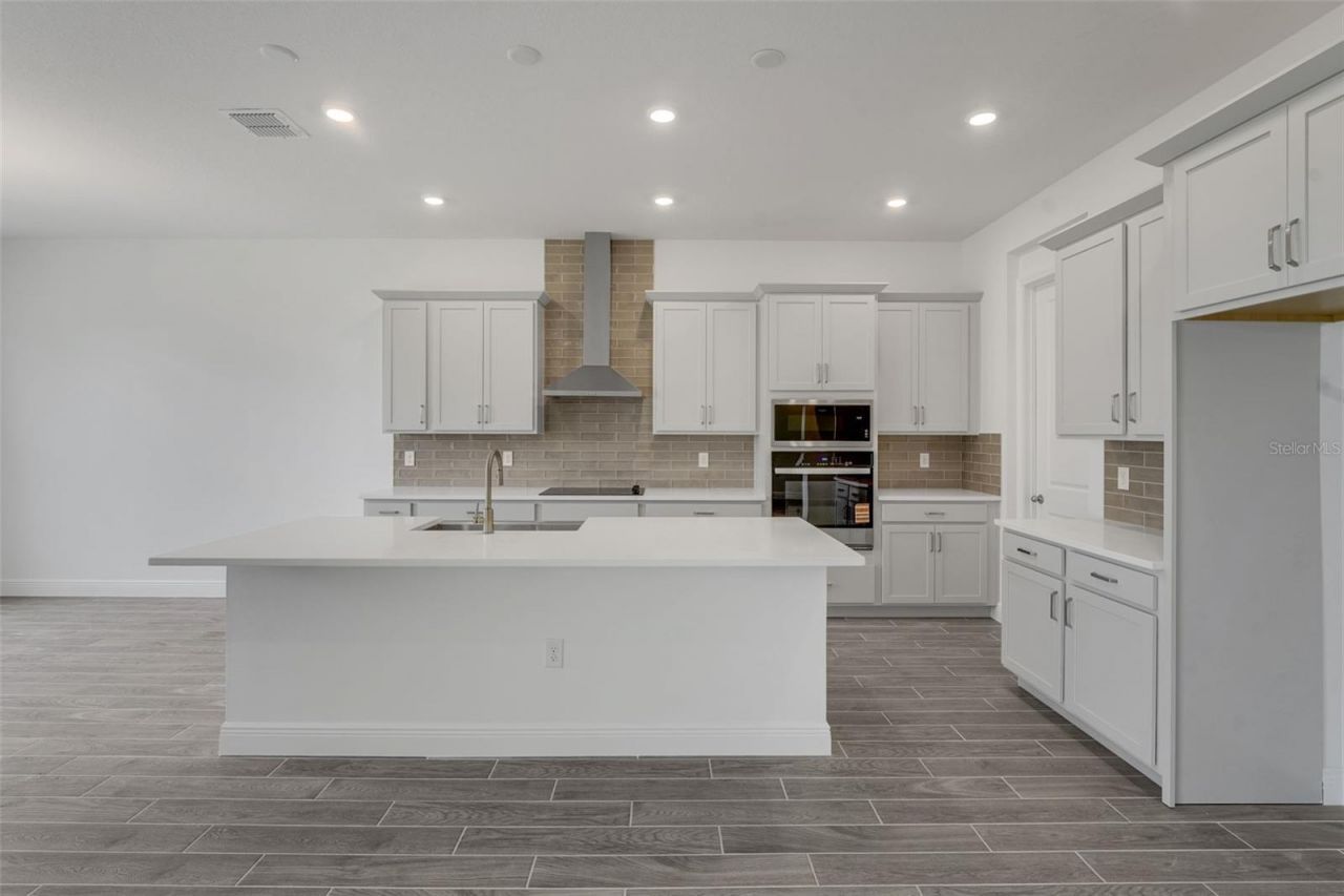 15136 Tea Tree Drive , Winter Garden, FL 34787 Photo