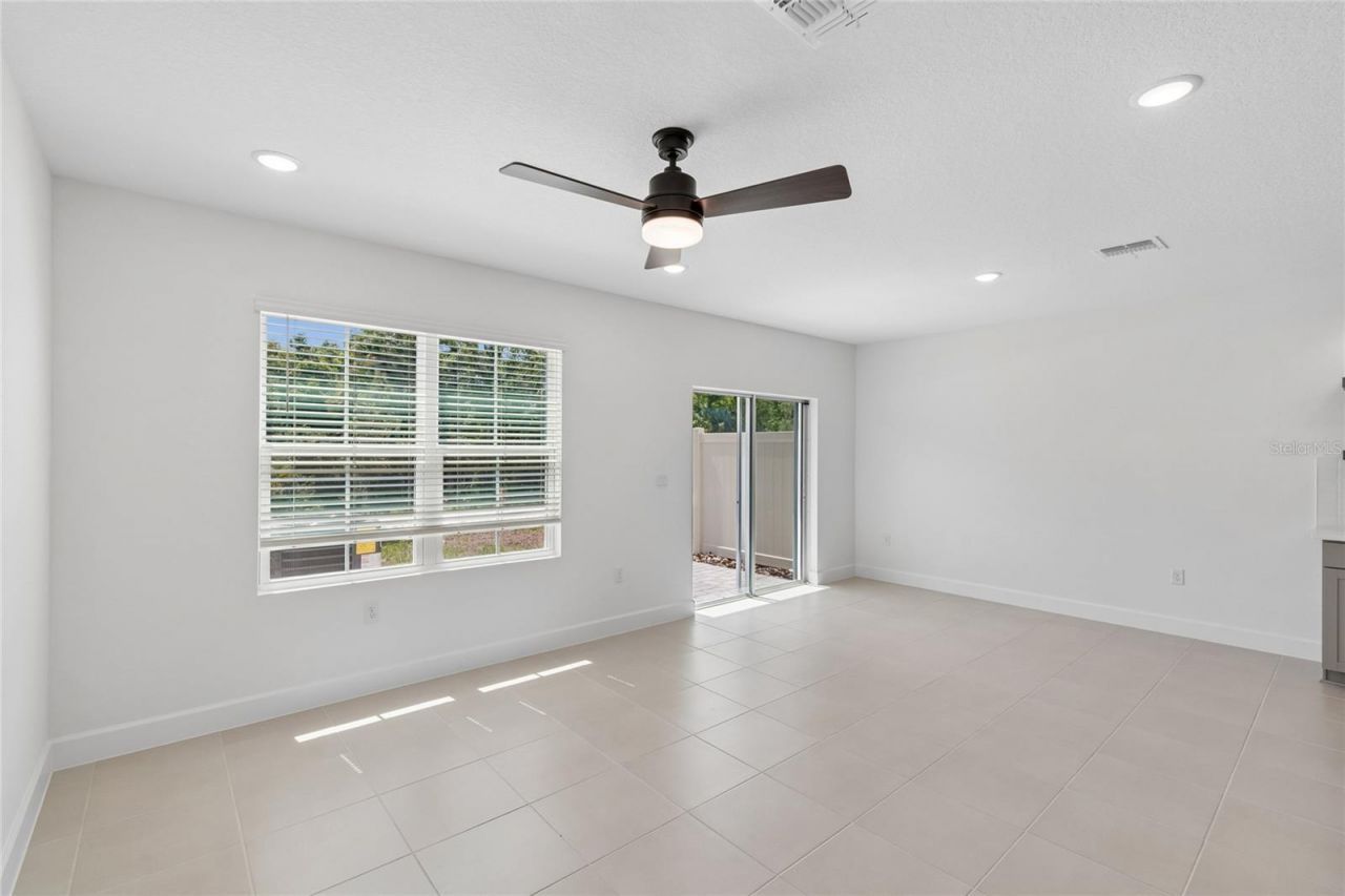 3422 Withers Way, Unit 73, Davenport, FL 33837 Photo