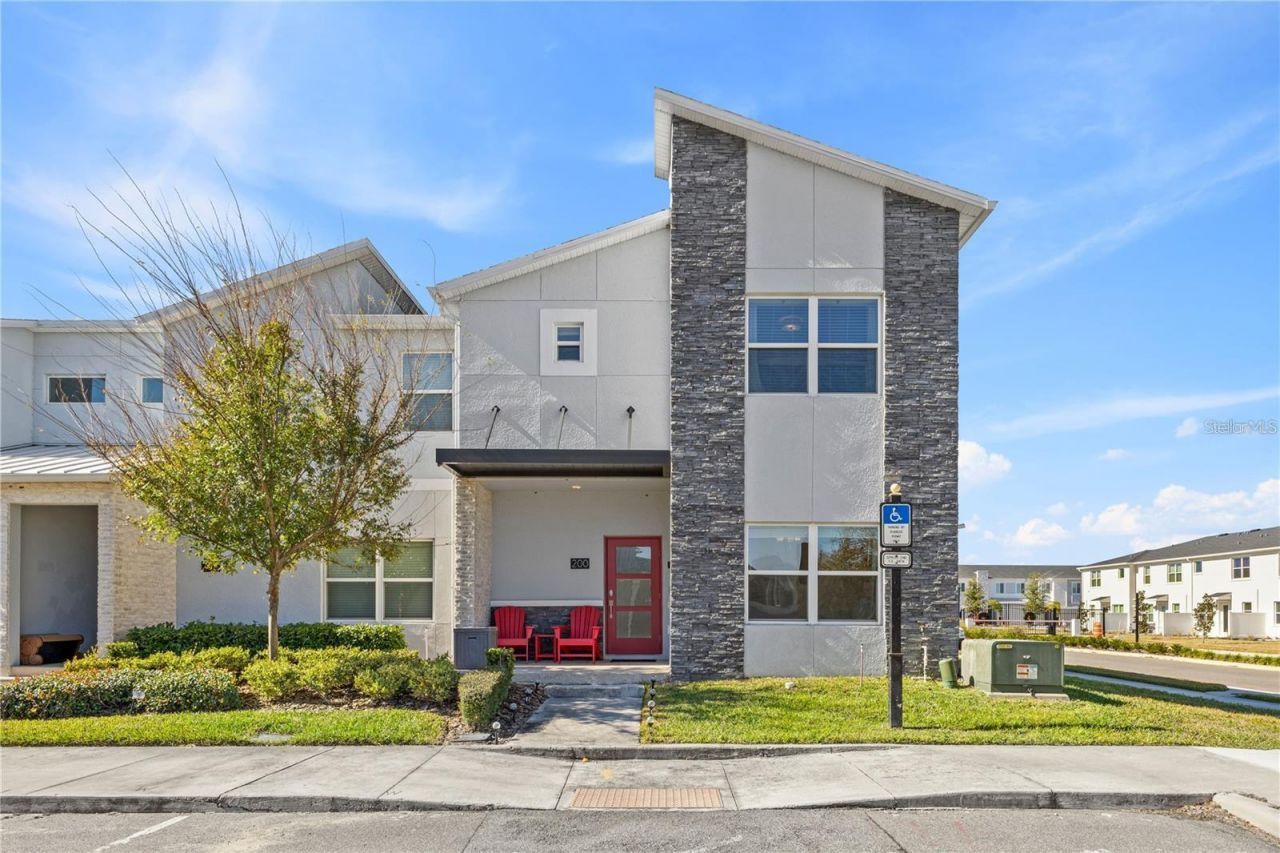 200 Ocean Course Avenue , Davenport, FL 33896 Main Photo