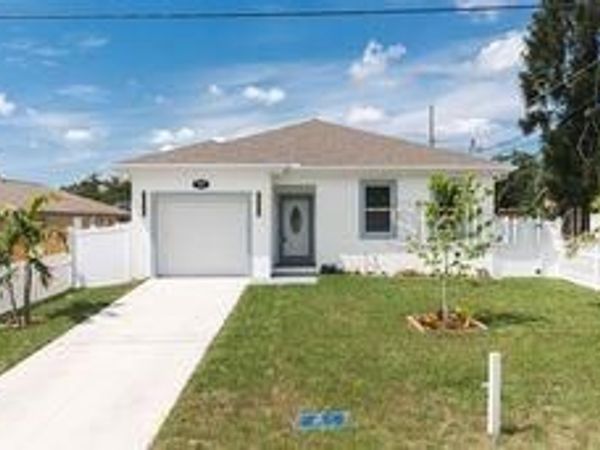 8424 N 16TH STREET , TAMPA, FL 33604