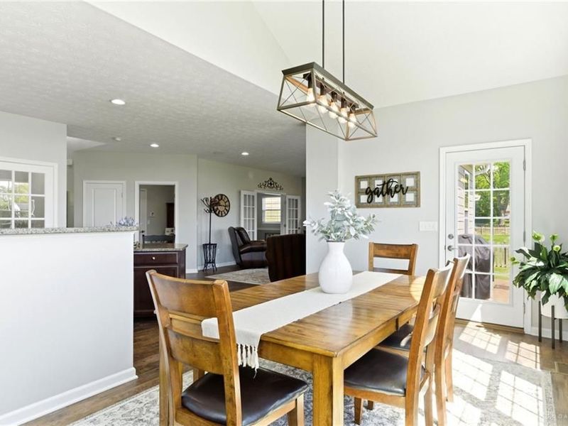 6890 Norman Cross Lane, Washington Township, OH 45459 Photo 18