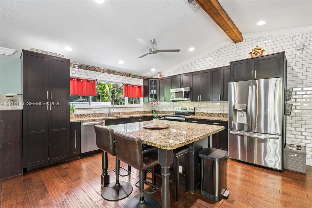 15698 N 77th Trl N, Palm Beach Gardens, FL 33418 Photo