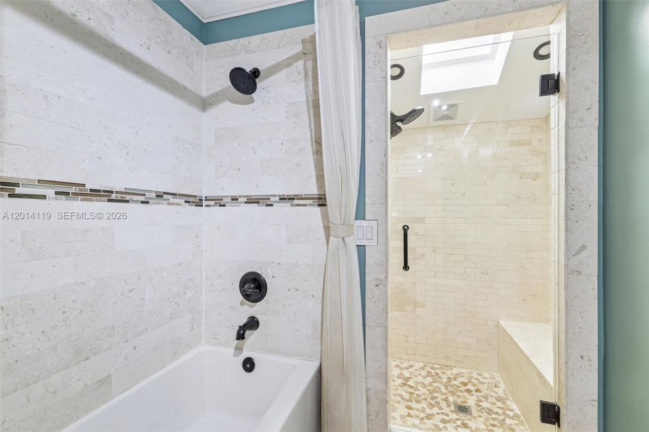 15698 N 77th Trl N, Palm Beach Gardens, FL 33418 Photo