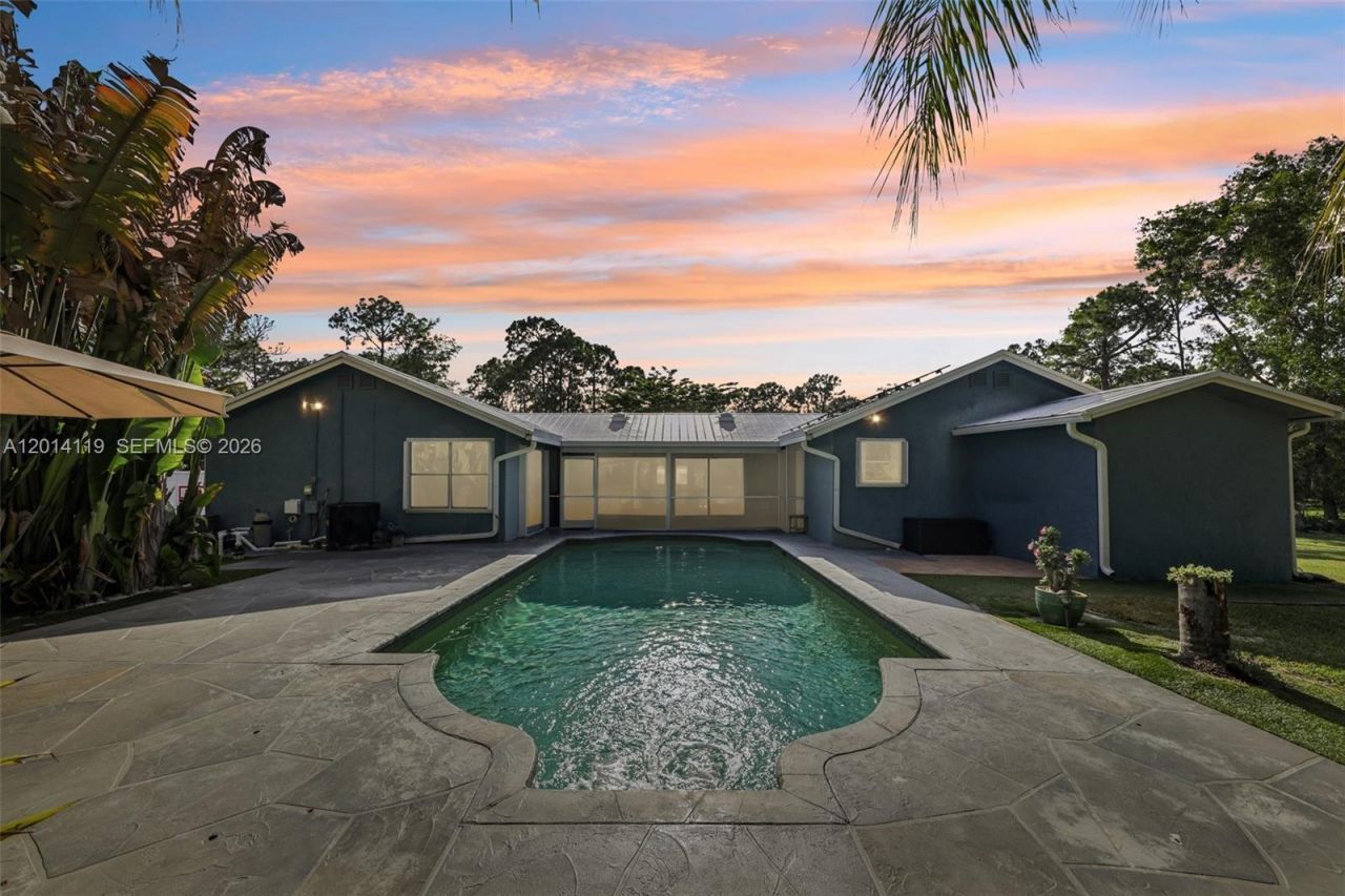 15698 N 77th Trl N, Palm Beach Gardens, FL 33418 Photo
