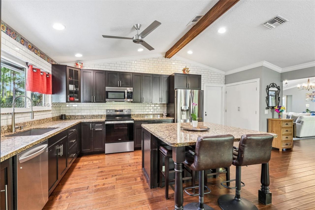 15698 N 77th Trl N, Palm Beach Gardens, FL 33418 Photo