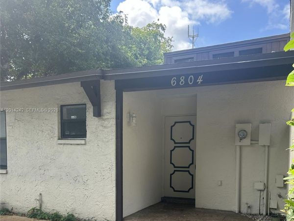 6804 SW 37th St , Unit 11-E, Miramar, FL 33023