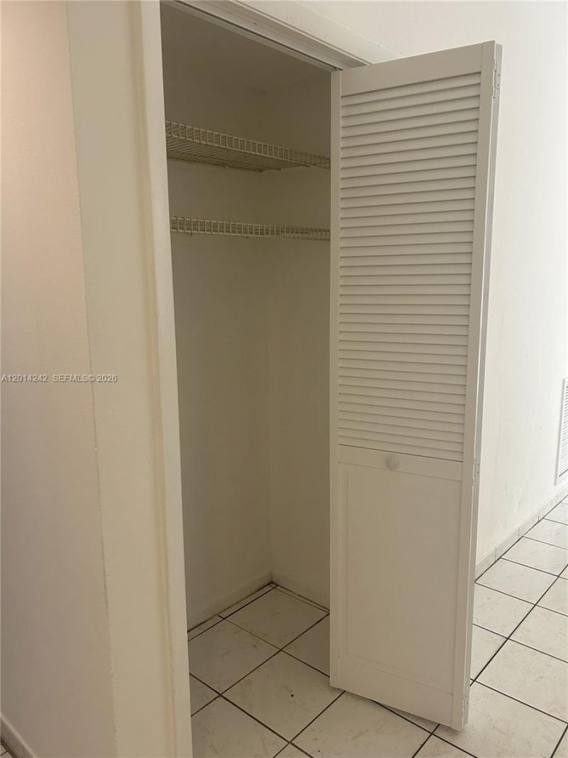 6804 SW 37th St , Unit 11-E, Miramar, FL 33023 Photo