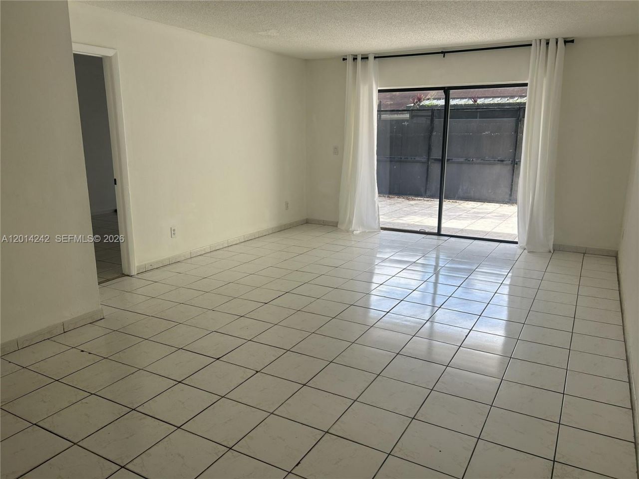 6804 SW 37th St , Unit 11-E, Miramar, FL 33023 Photo