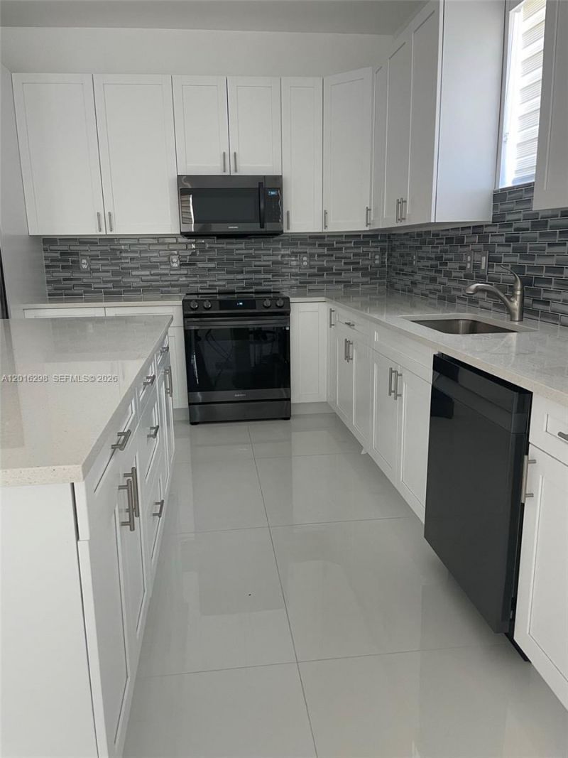 1765 SE Aires Ln, Port Saint Lucie, FL 34984 Photo