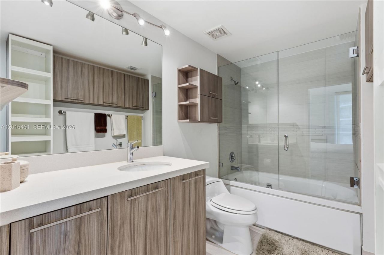 6700 Indian Creek Dr, Unit 502, Miami Beach, FL 33141 Photo