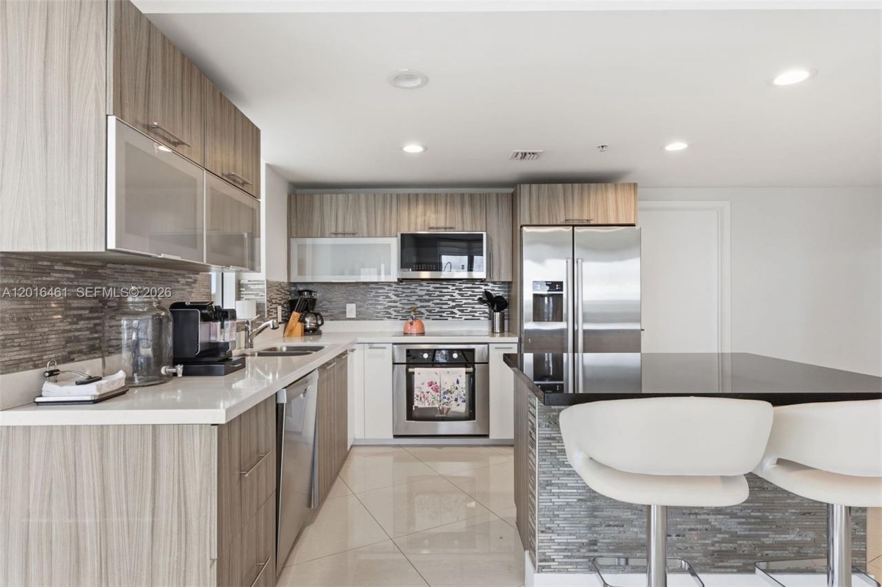 6700 Indian Creek Dr, Unit 502, Miami Beach, FL 33141 Photo