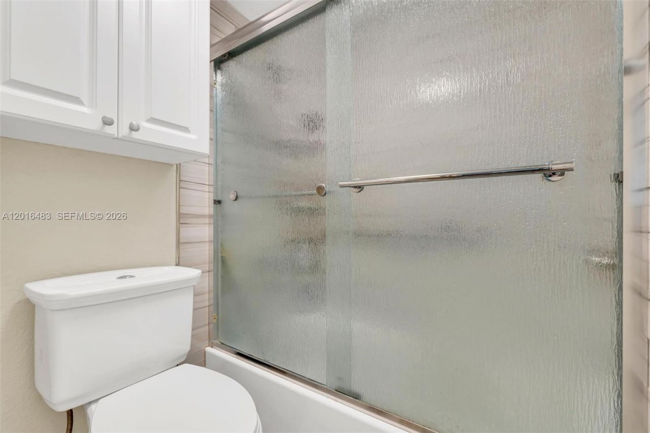 1101 Colony Point Cir , Unit 309, Pembroke Pines, FL 33026 Photo