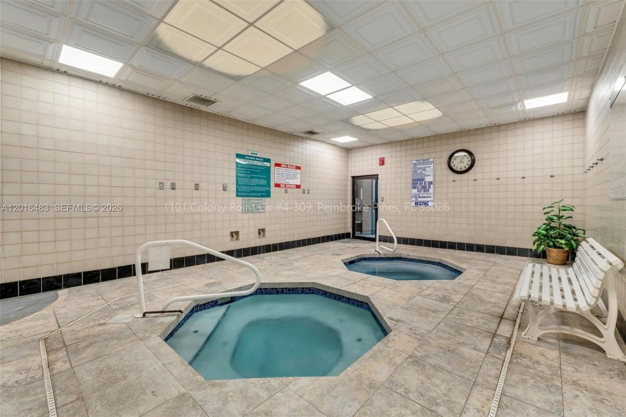 1101 Colony Point Cir , Unit 309, Pembroke Pines, FL 33026 Photo