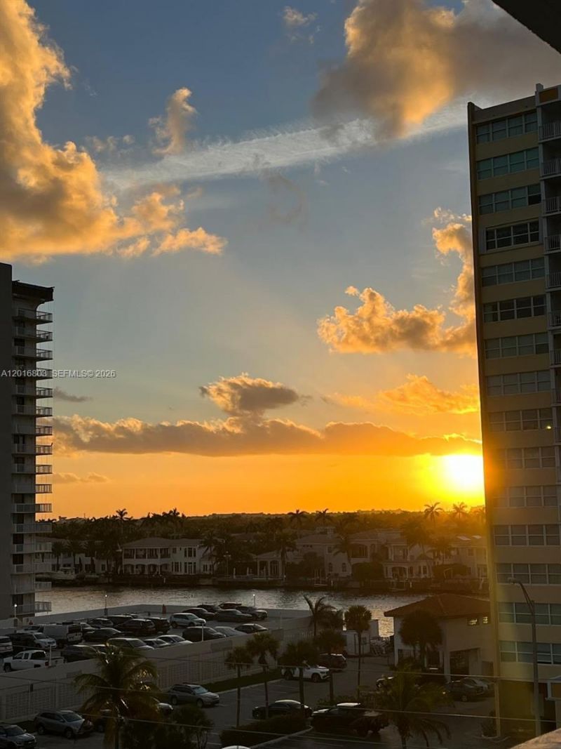 1601 S Ocean Dr , Unit 605, Hollywood, FL 33019 Photo