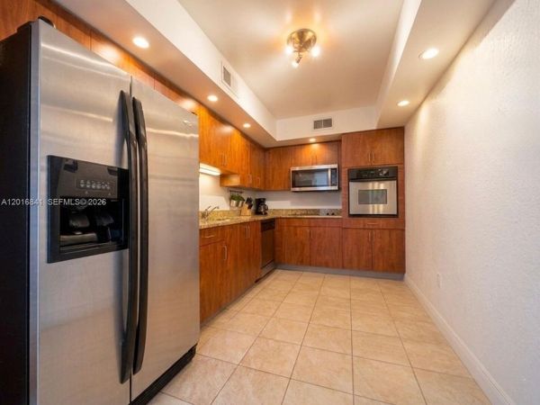 4001 S Ocean Dr , Unit 16G, Hollywood, FL 33019