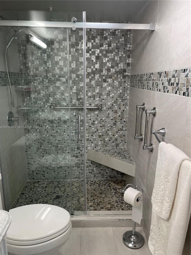 2091 Yarmouth E , Unit 2091, Boca Raton, FL 33434 Photo