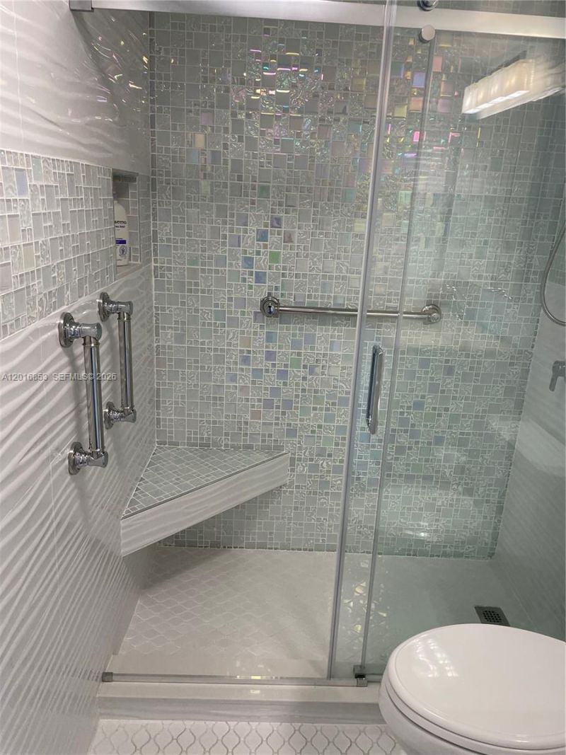 2091 Yarmouth E , Unit 2091, Boca Raton, FL 33434 Photo