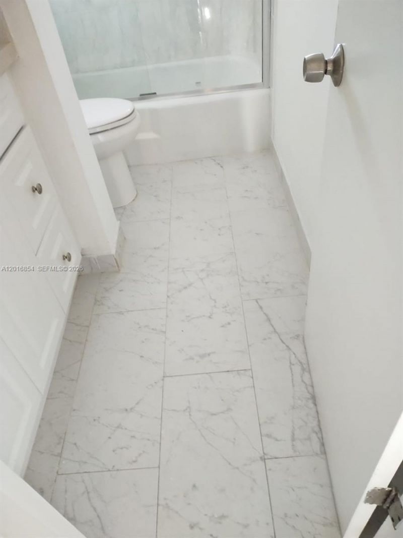 201 NE 14th Ave , Unit 10C, Hallandale Beach, FL 33009 Photo
