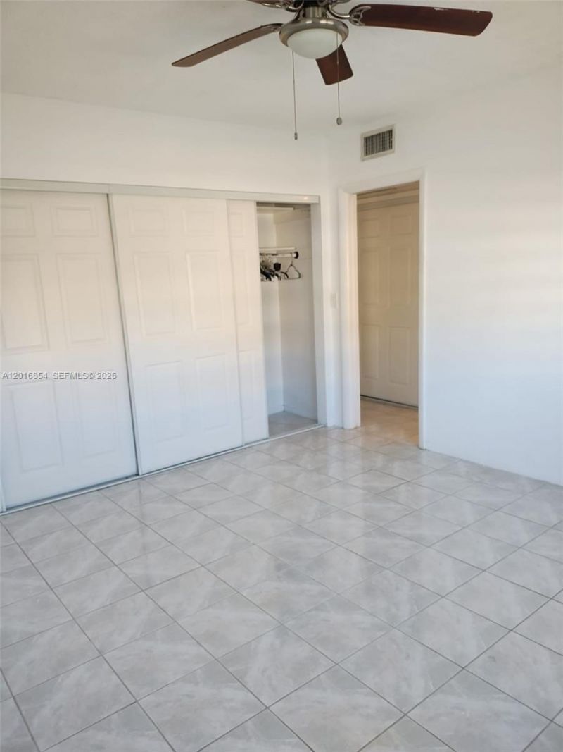 201 NE 14th Ave , Unit 10C, Hallandale Beach, FL 33009 Photo