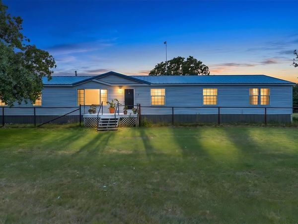 197 County Road 3382, Paradise, TX 76073