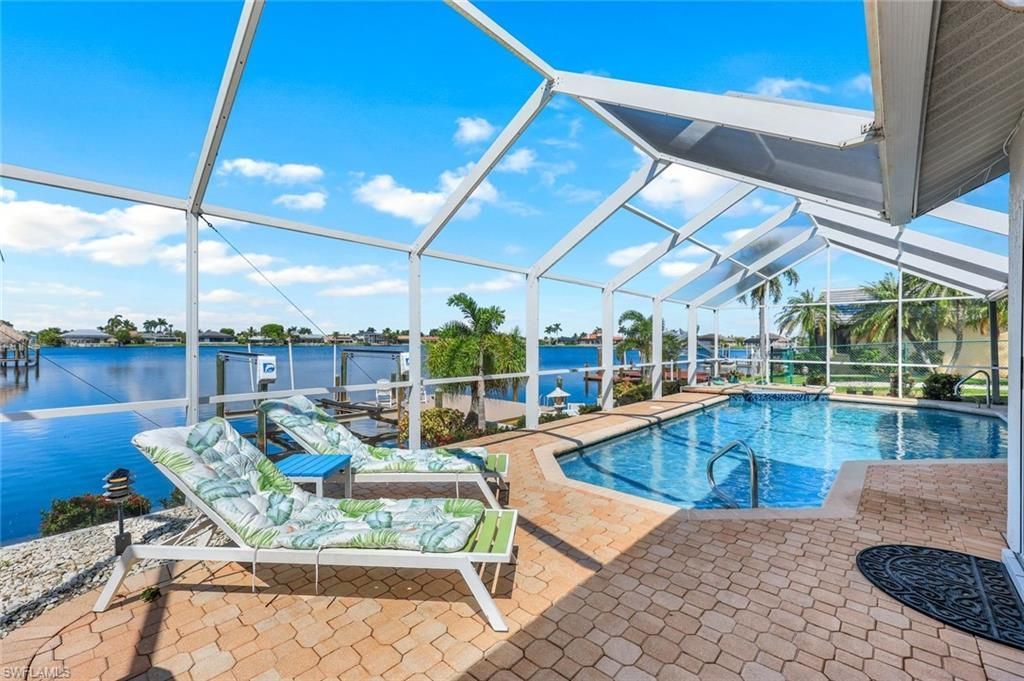 719 El Dorado Pkwy W, Cape Coral, FL 33914 Photo