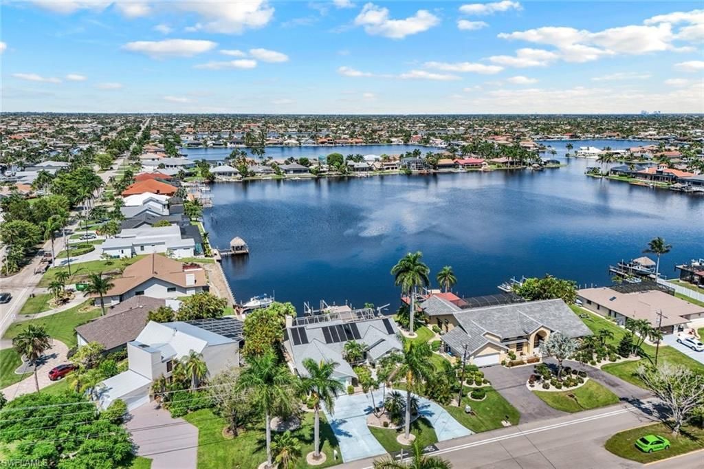 719 El Dorado Pkwy W, Cape Coral, FL 33914 Photo