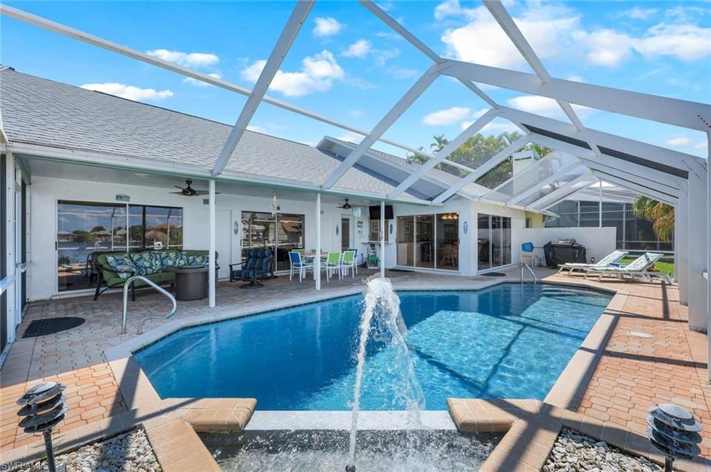 719 El Dorado Pkwy W, Cape Coral, FL 33914 Photo