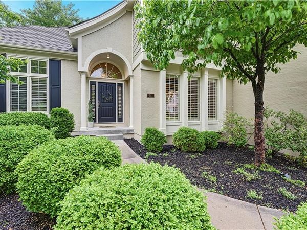 14111 Cody Street, Overland Park, KS 66221