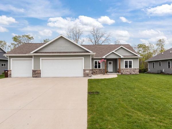 4770 VINCENT DRIVE, GRAND CHUTE, WI 54913