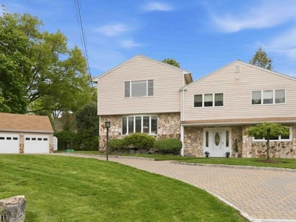 7 Keith Pl, Glen Rock, NJ 07452