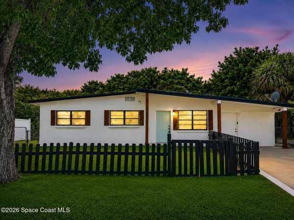 1830 Hallum Avenue , Titusville, FL 32796