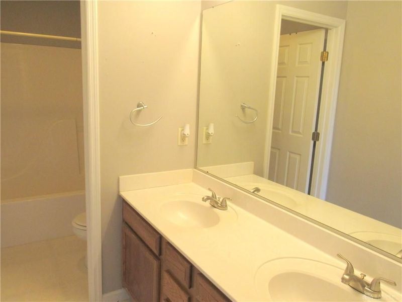 1181 Winchester Drive, Troy, OH 45373 Photo 21