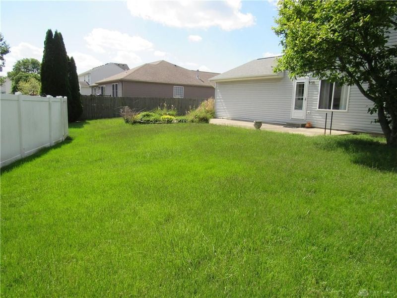 1181 Winchester Drive, Troy, OH 45373 Photo 32