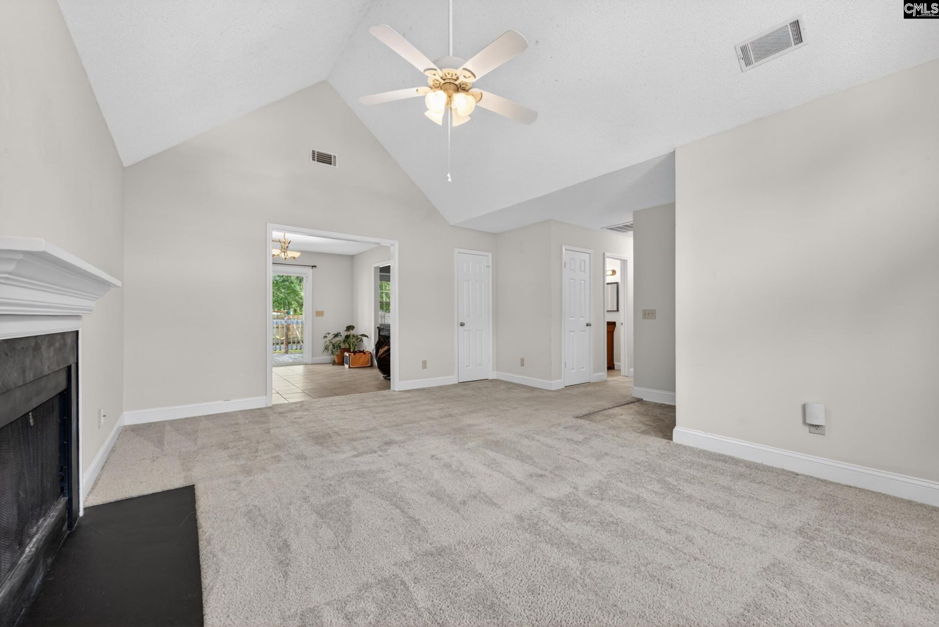 103 Whitfield Court Photo 15