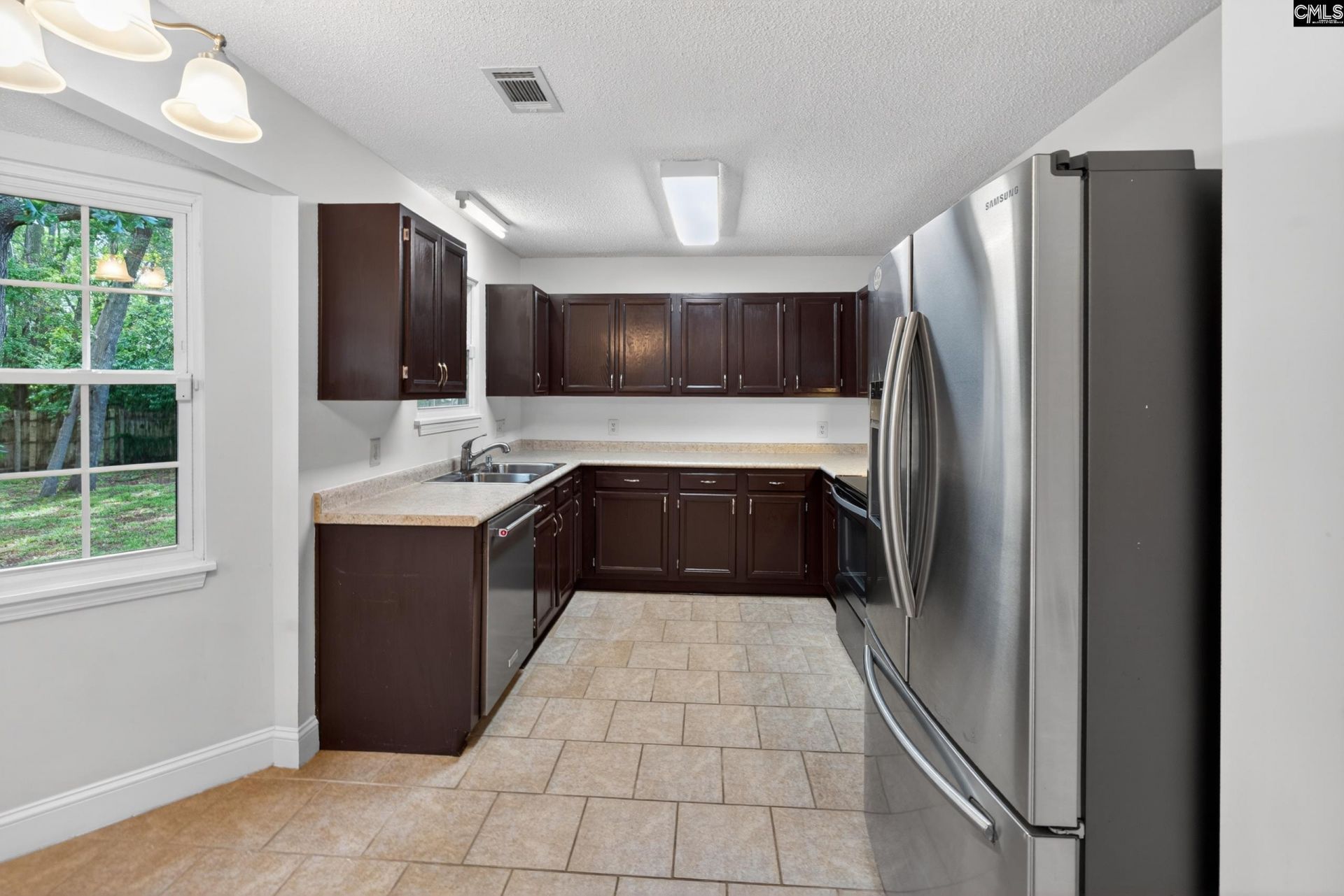 103 Whitfield Court Photo 22