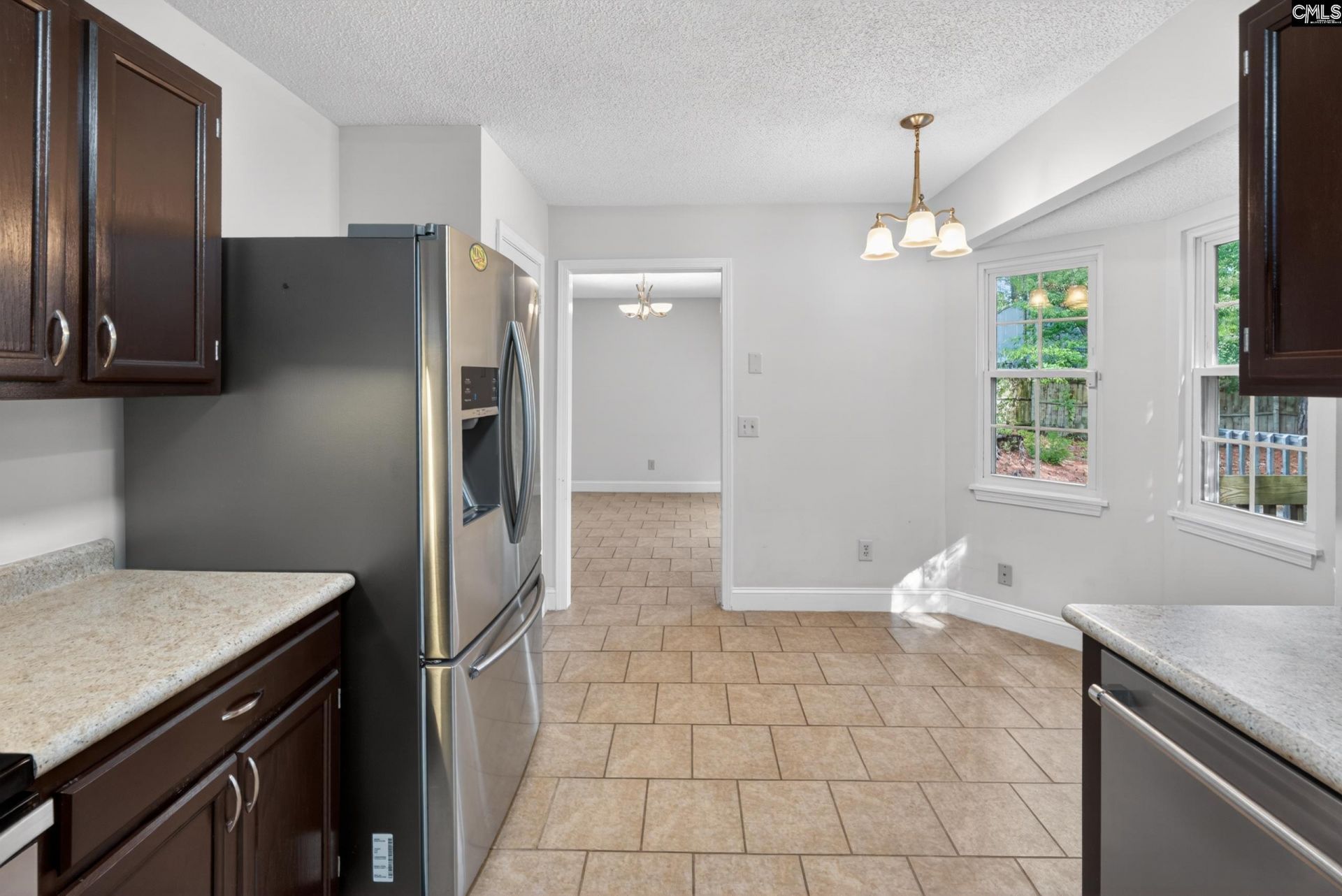 103 Whitfield Court Photo 28