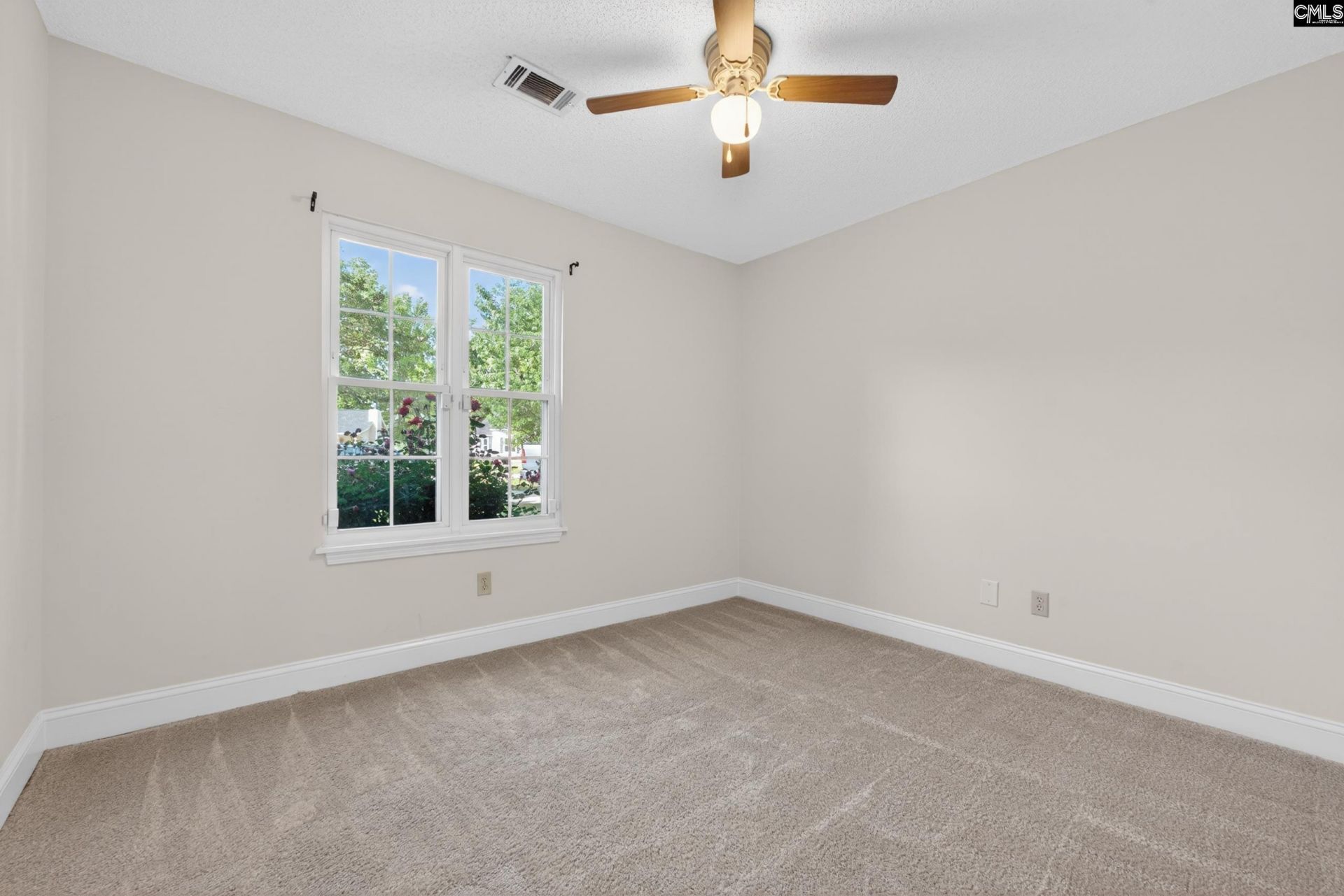 103 Whitfield Court Photo 38