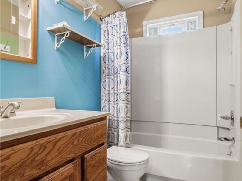 1107 Lynbrook Street SE, North Canton, OH 44720 Photo 22